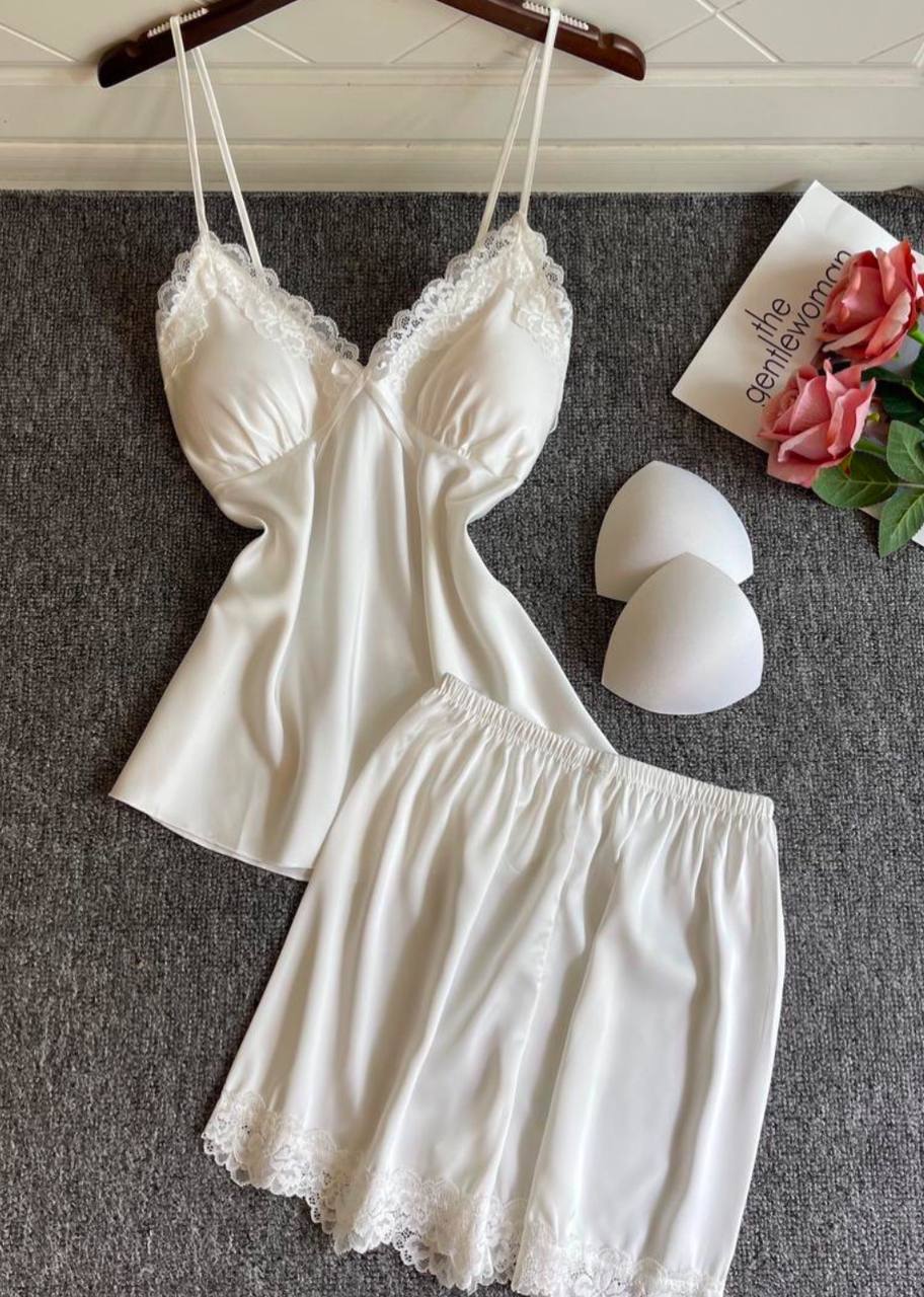 Пижама белая, размер L