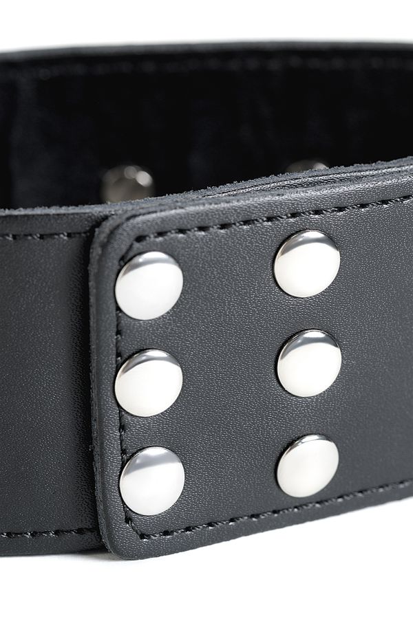 Ошейник кожаный с шипами